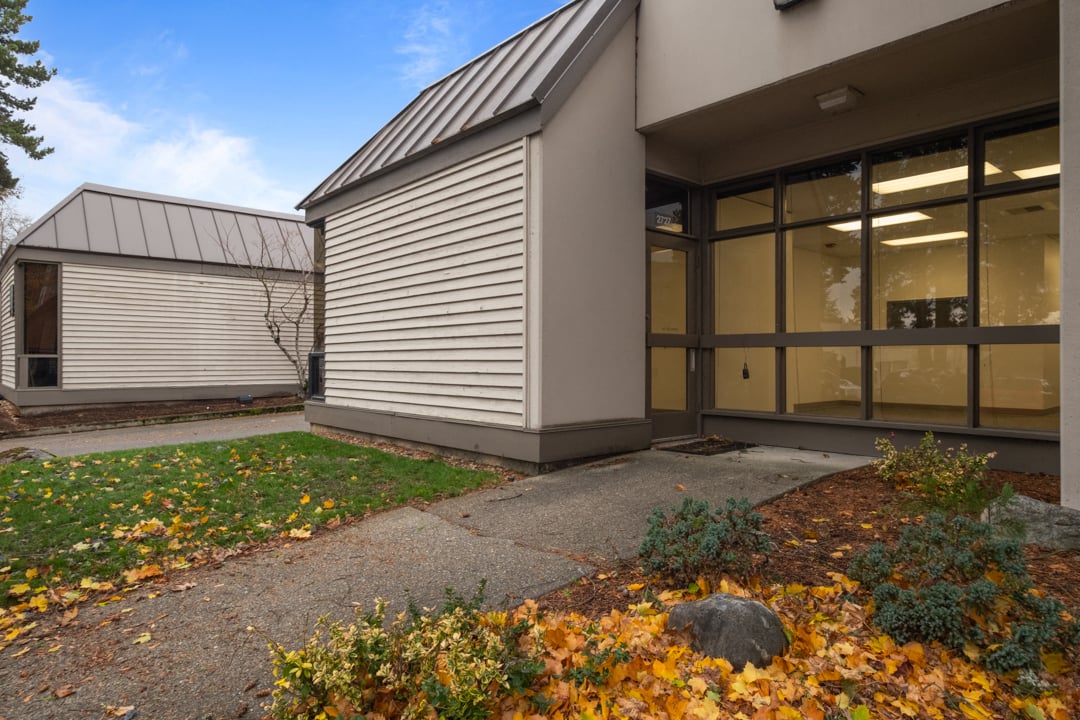 1,278 SF Flex Space in Redmond, WA Photo